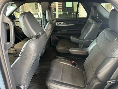 Certified 2025 Ford Explorer ST w/ Sun And Sound Package AWD/4WD image 22