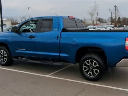 Used 2017 Toyota Tundra SR5 w/ SR5 Upgrade Package image 6