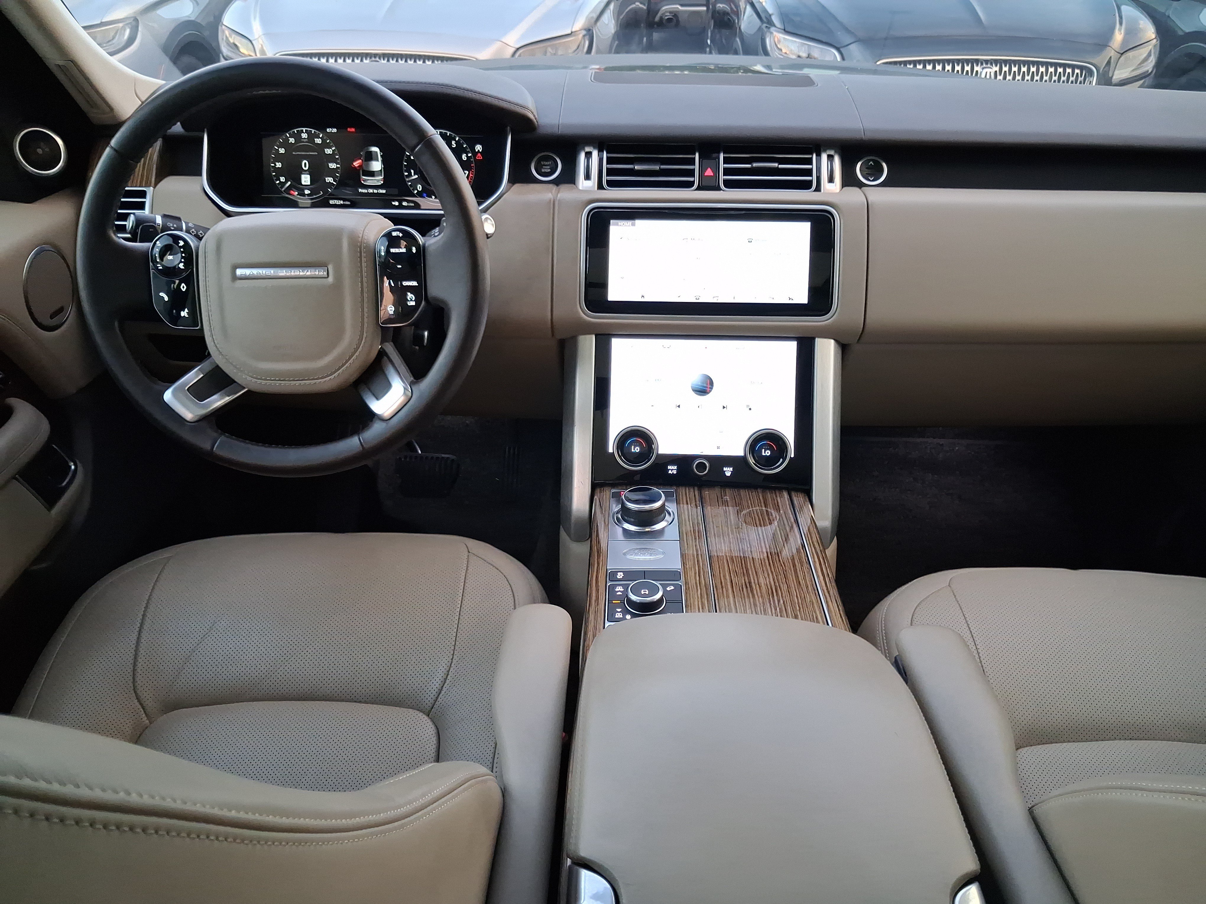 Used 2018 Land Rover Range Rover Supercharged AWD/4WD image 7