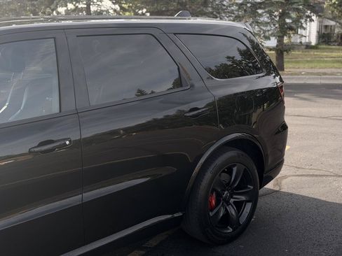 Used 2018 Dodge Durango SRT w/ Technology Group AWD/4WD image 9