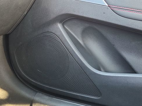 Used 2023 Genesis G70 2.0T w/ Sport Prestige Package image 32