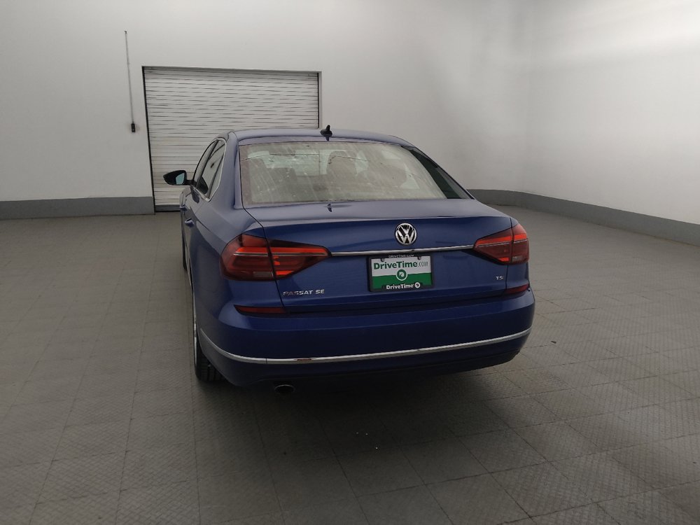 Used 2017 Volkswagen Passat 1.8T SE FWD image 6