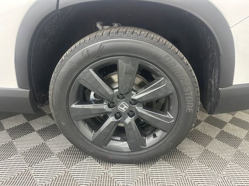 New 2026 Honda Pilot Sport image 21