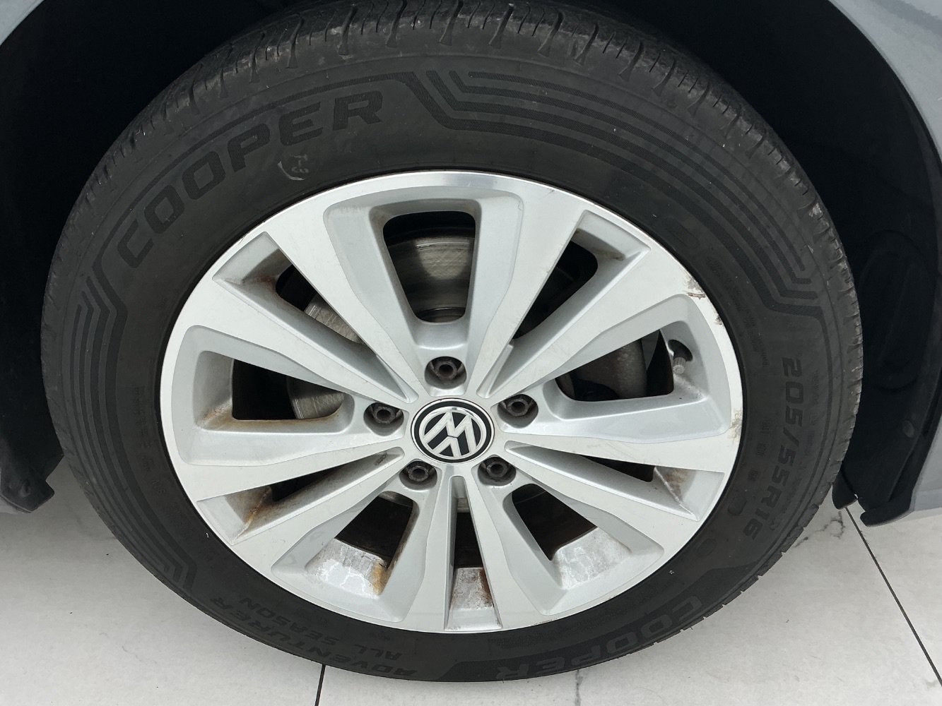 Used 2019 Volkswagen Golf S AWD/4WD image 44