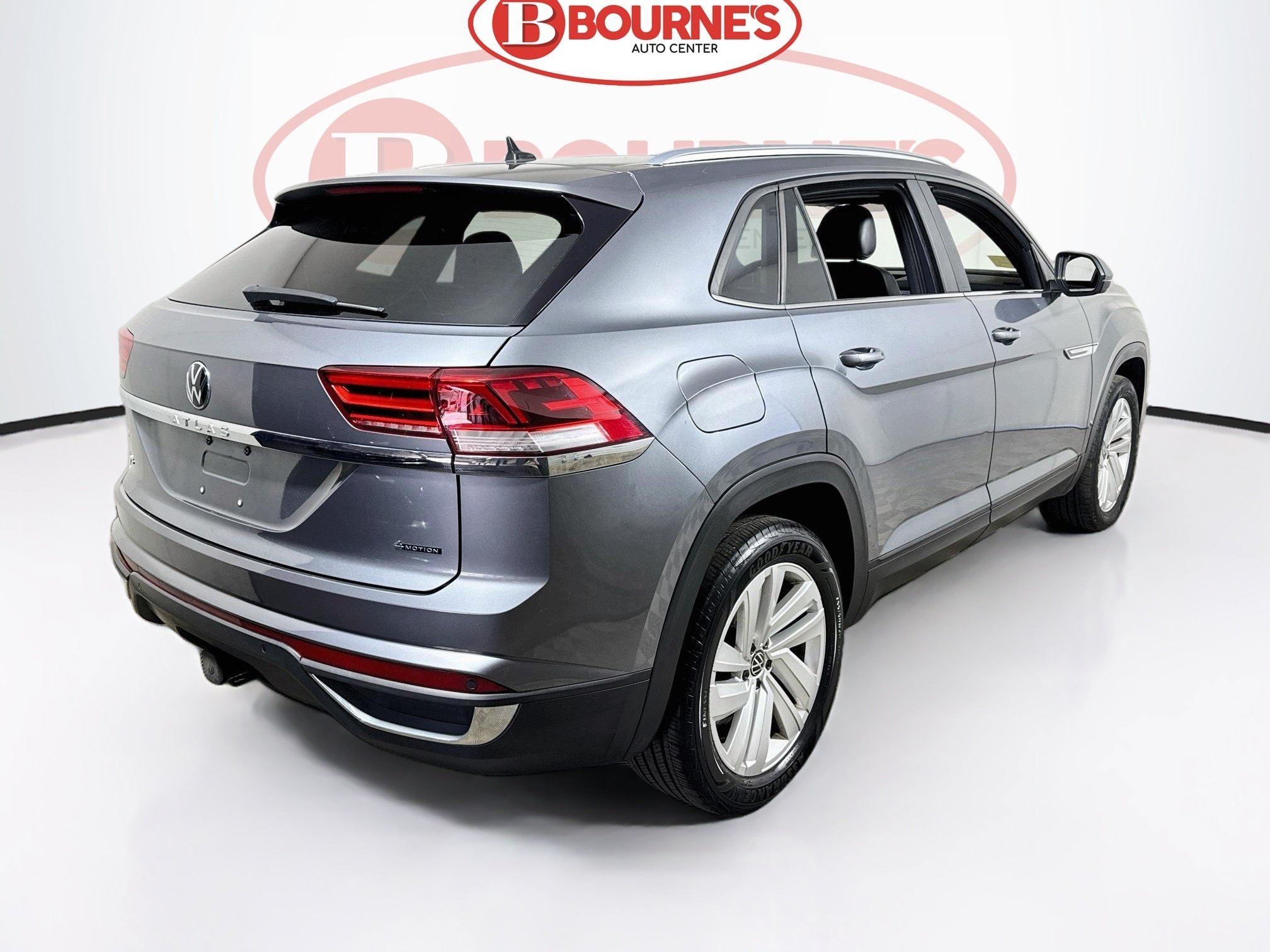 Used 2023 Volkswagen Atlas Cross Sport SE w/ Panoramic Sunroof Package AWD/4WD image 10