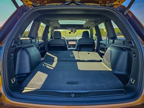 New 2026 Jeep Grand Cherokee Limited AWD/4WD image 39