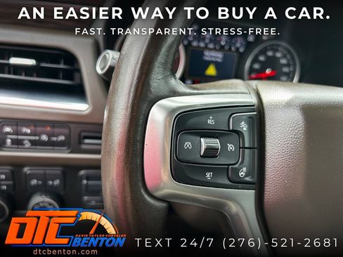 Used 2021 Chevrolet Suburban Z71 w/ Z71 Off-Road Package AWD/4WD image 13