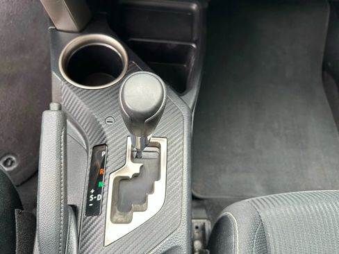 Used 2015 Toyota RAV4 XLE image 20