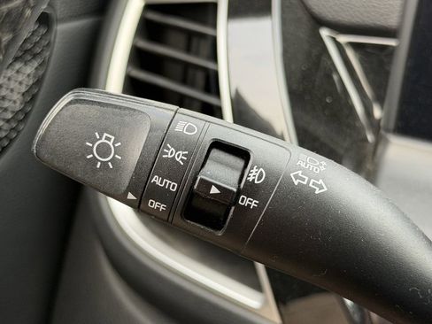 Used 2024 Kia Seltos S image 24