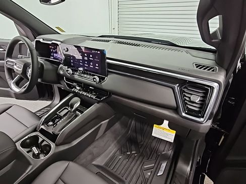 New 2026 GMC Canyon Elevation w/ Convenience Package image 39