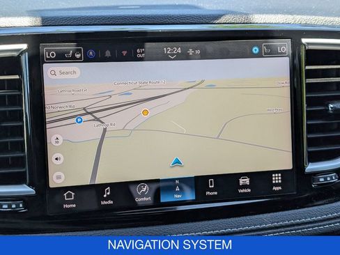 Used 2025 Chrysler Pacifica Limited FWD image 26