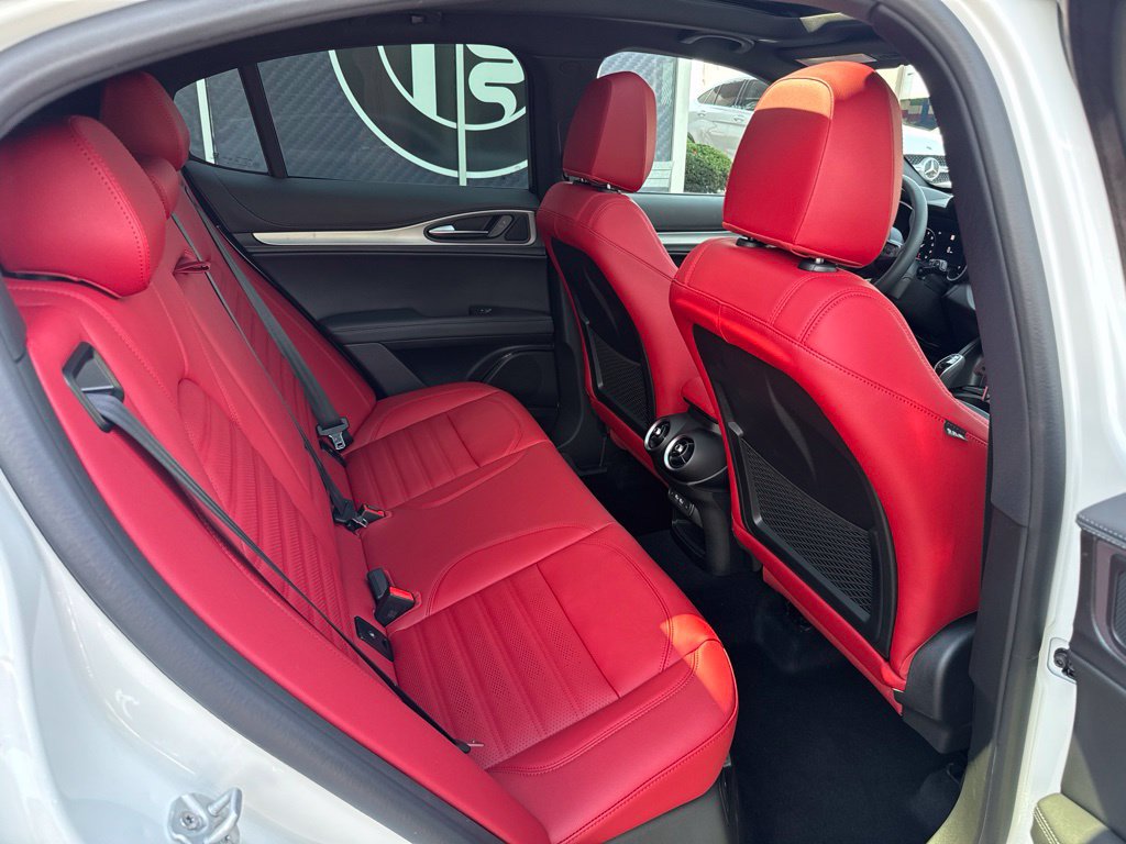 New 2026 Alfa Romeo Stelvio Sprint AWD/4WD image 51