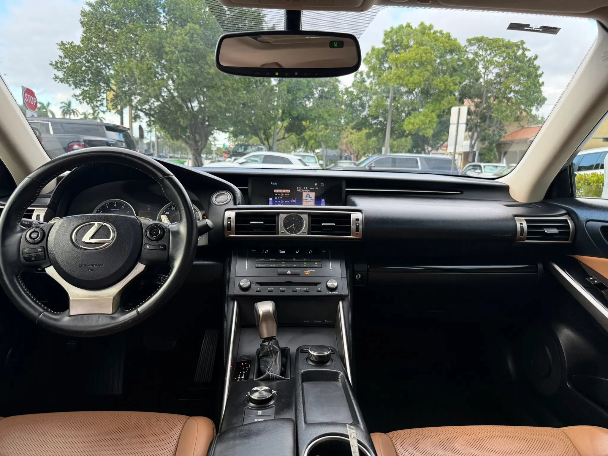 Used 2015 Lexus IS 250 RWD image 19