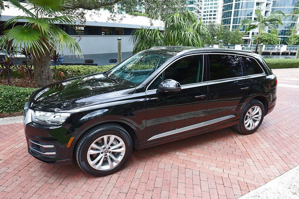 Used 2019 Audi Q7 3.0T Premium Plus AWD/4WD image 25