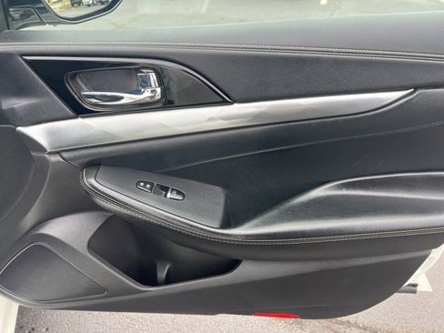 Used 2023 Nissan Maxima SV w/ Floor Mat Group image 34
