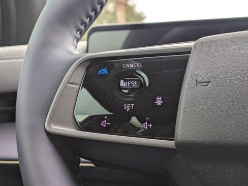 New 2026 Nissan Leaf Platinum+ image 30