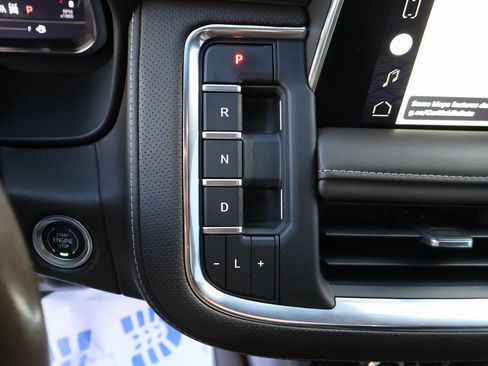 Used 2022 GMC Yukon SLT w/ SLT Luxury Package image 52