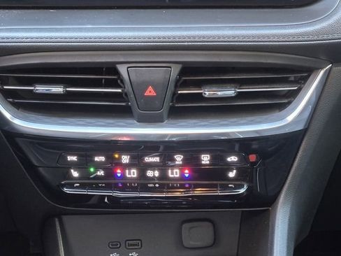 Used 2024 Buick Encore GX Avenir w/ Avenir Technology Package image 19