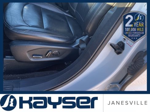 Used 2018 Ford Explorer XLT w/ Equipment Group 202A image 22