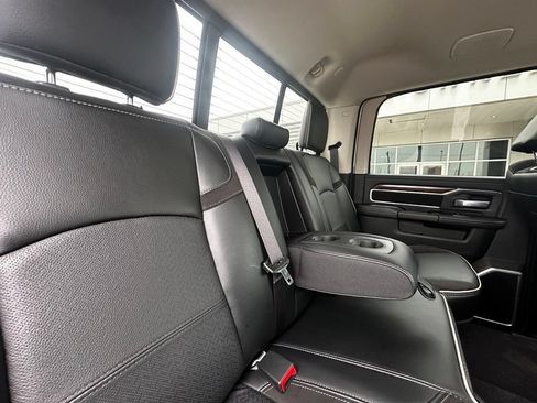 Used 2024 RAM 2500 Laramie AWD/4WD image 21