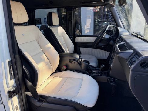 Used 2012 Mercedes-Benz G 550 G 550 AWD 4MATIC 4dr SUV image 28