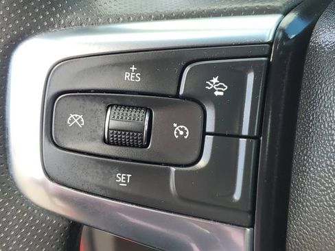 Used 2024 Chevrolet Blazer LT w/ Convenience Package FWD image 11