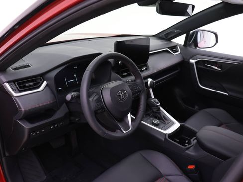 Used 2024 Toyota RAV4 XSE image 6