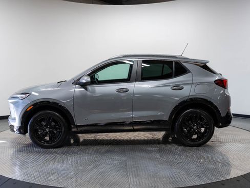Used 2026 Buick Encore GX Sport Touring w/ Comfort Package AWD/4WD image 4