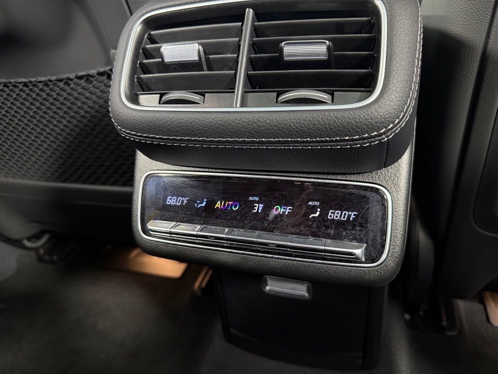 Certified 2025 Mercedes-Benz GLS 450 4MATIC w/ AMG Line Exterior image 41