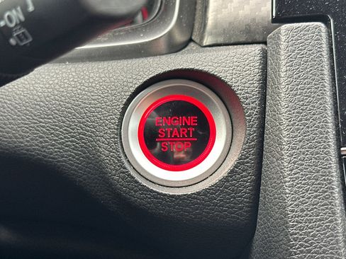 Used 2018 Honda Civic Type R image 34