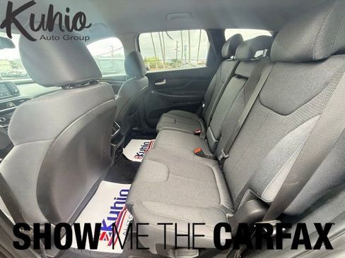 Used 2019 Hyundai Santa Fe SEL image 16