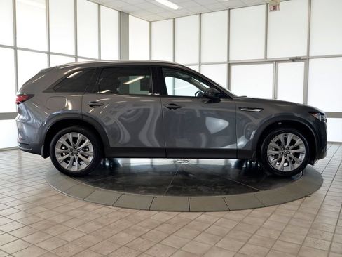 Certified 2026 MAZDA CX-90 Plug-In Hybrid w/ Preferred AWD/4WD image 9