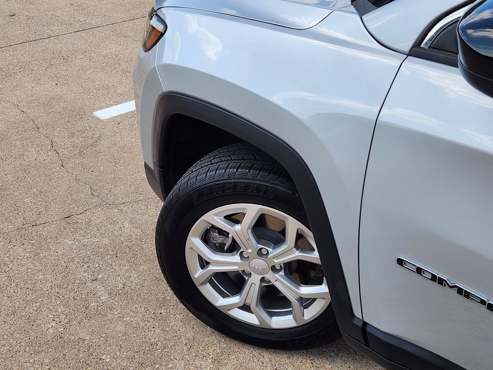Used 2024 Jeep Compass Sport AWD/4WD image 16