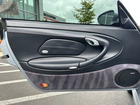 Used 2004 Porsche 911 Carrera 4S image 11