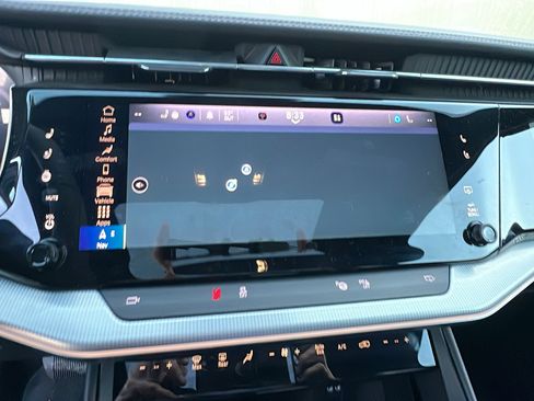 Used 2024 Jeep Wagoneer Launch Edition image 31