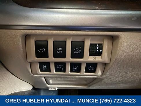 Used 2015 Subaru Outback 2.5i Limited AWD/4WD image 18