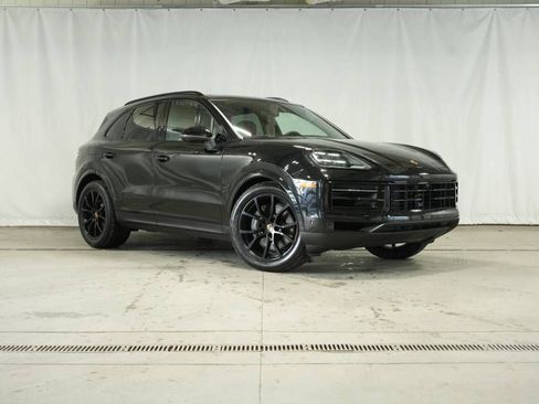 New 2026 Porsche Cayenne image 9