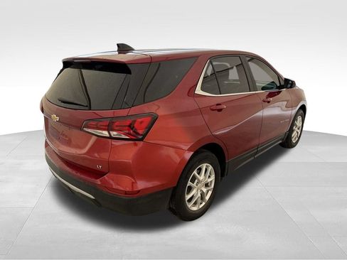 Used 2023 Chevrolet Equinox LT FWD image 9