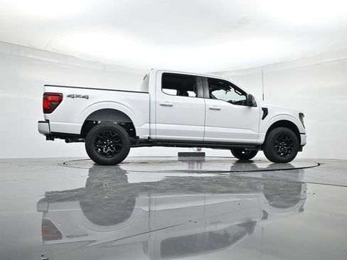 New 2026 Ford F150 XLT w/ Equipment Group 302A MID AWD/4WD image 31