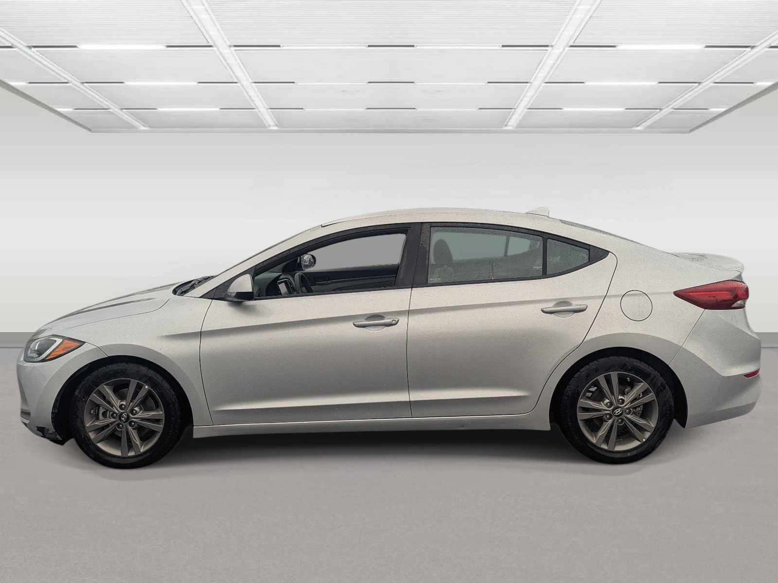 Used 2018 Hyundai Elantra SEL FWD image 2
