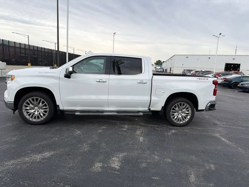 Used 2024 Chevrolet Silverado 1500 LTZ w/ LTZ Convenience Package II AWD/4WD image 4