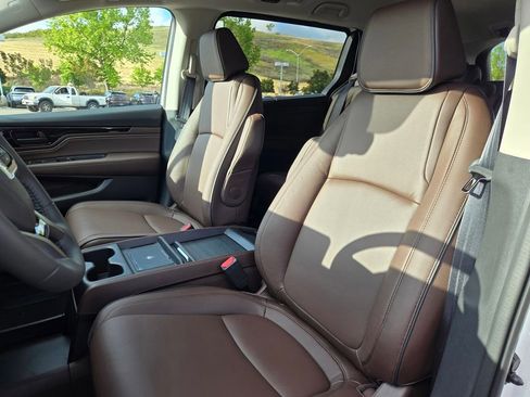 New 2026 Honda Odyssey Touring image 20