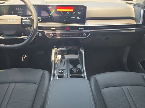New 2026 Kia Sorento S FWD image 14