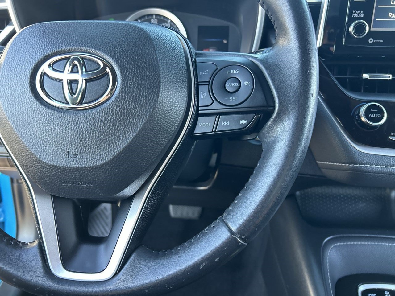 Used 2019 Toyota Corolla SE w/ SE Option Package FWD image 21