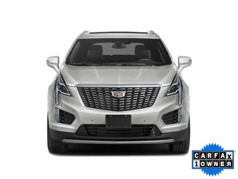 Used 2022 Cadillac XT5 Premium Luxury w/ Technology Package FWD image 7