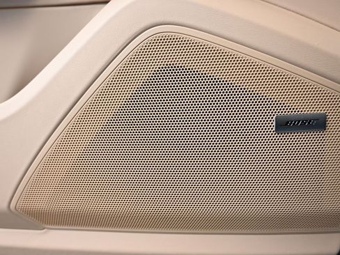 Certified 2026 Porsche Cayenne Coupe image 17