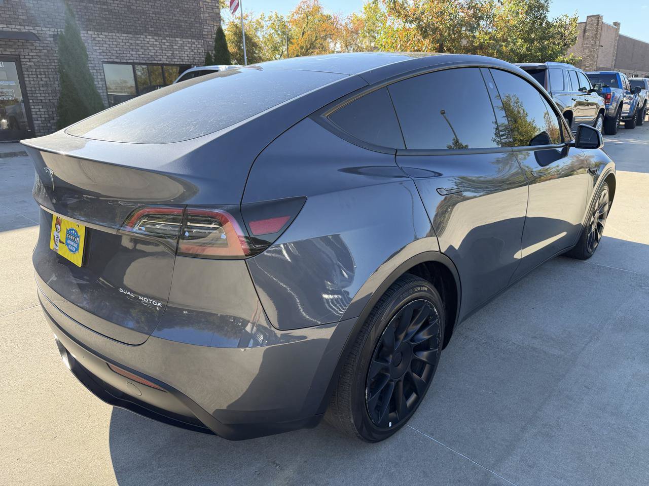 Used 2023 Tesla Model Y Long Range AWD/4WD image 7