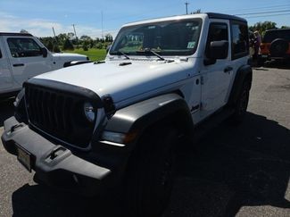 Used 2023 Jeep Wrangler Sport AWD/4WD video 1