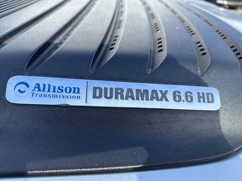 Used 2011 Chevrolet Silverado 3500 LTZ image 40
