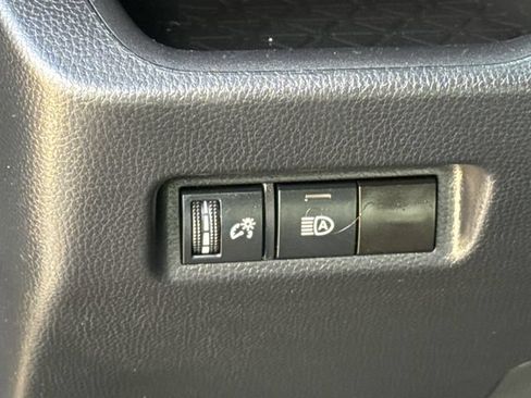 Used 2023 Toyota RAV4 XLE FWD image 22